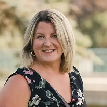 Lori-Goodland-Counsellor-Careworks-Headshot